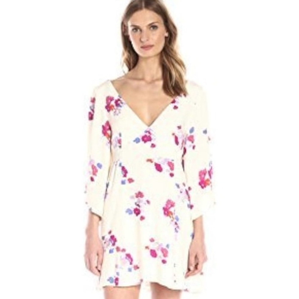 Minkpink Floral Print Flare-Sleeve Dress V neck V back mini length size XS
